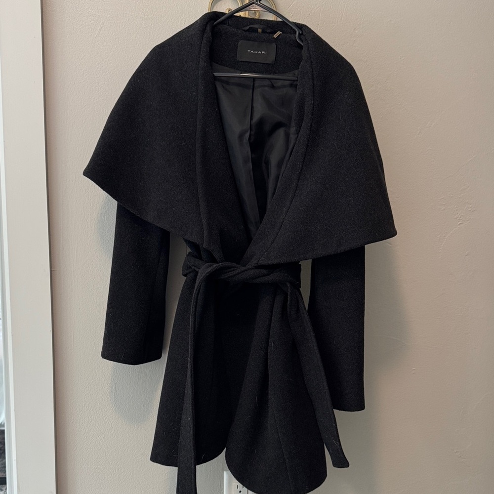 Tahari Black Women's Wrap jacket